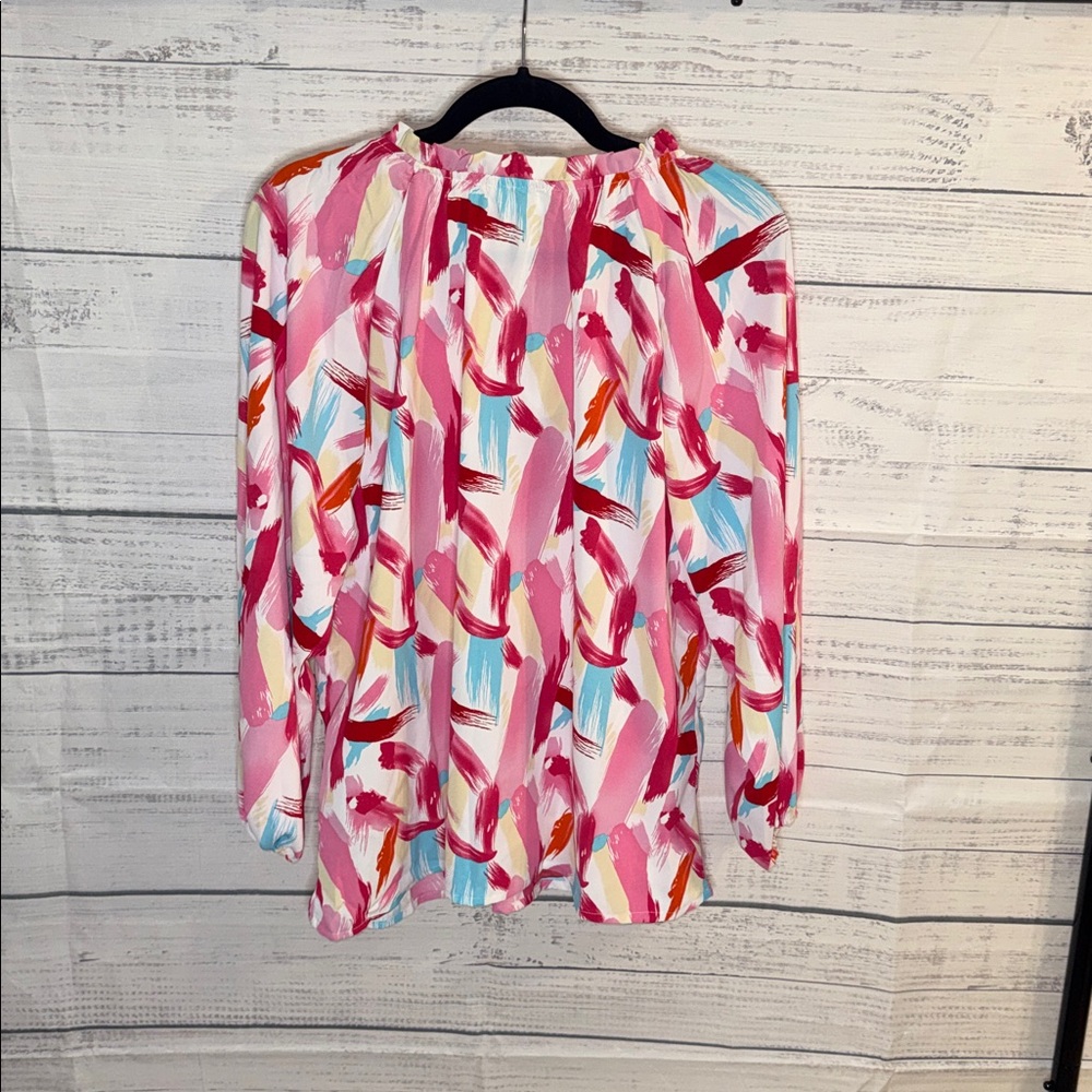 NWOT Pink Abstract Print V-Neck Long Sleeve Women's Top - Picture 3 of 6